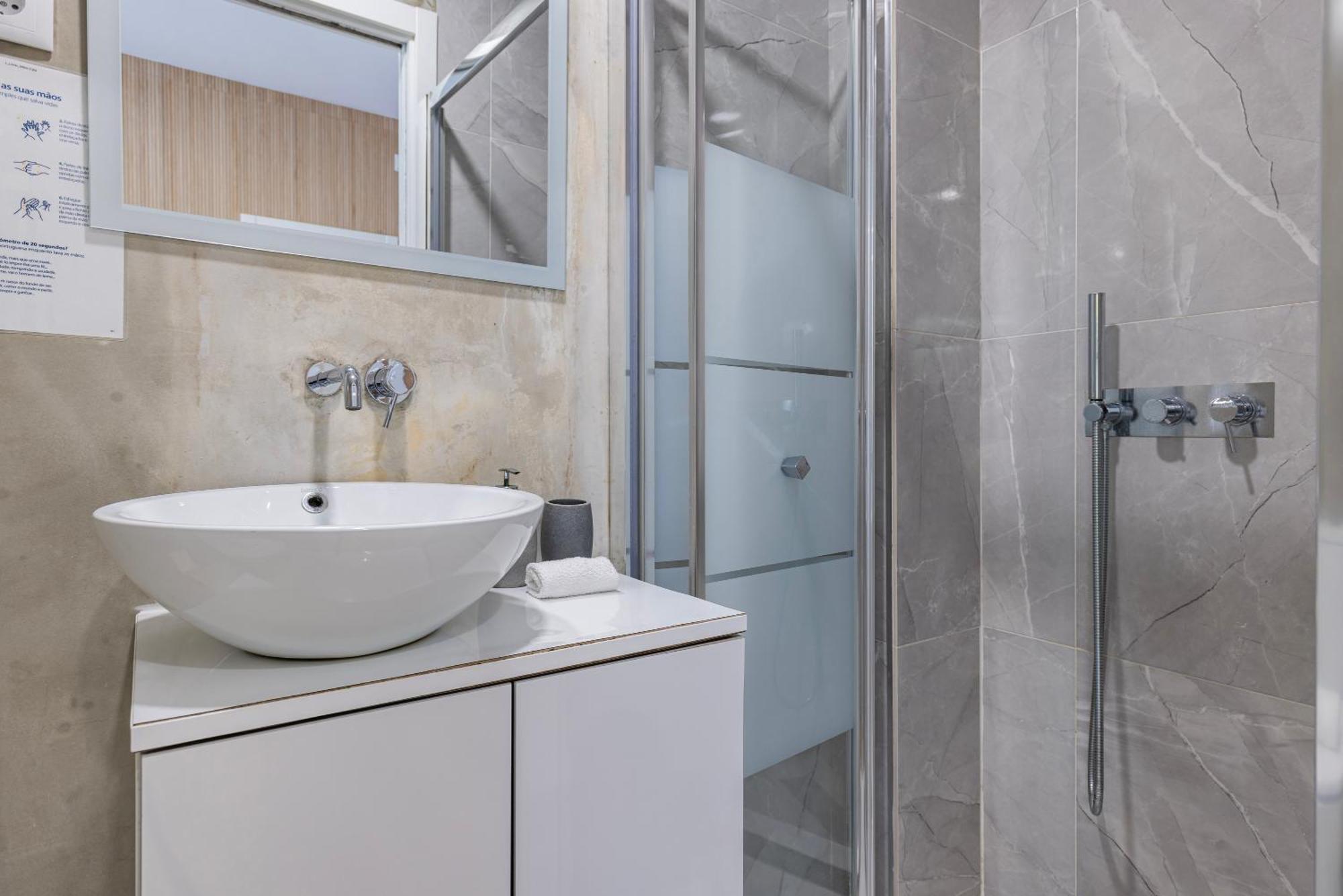 Apartamento Moderno Com Terraco Lisboa Extérieur photo